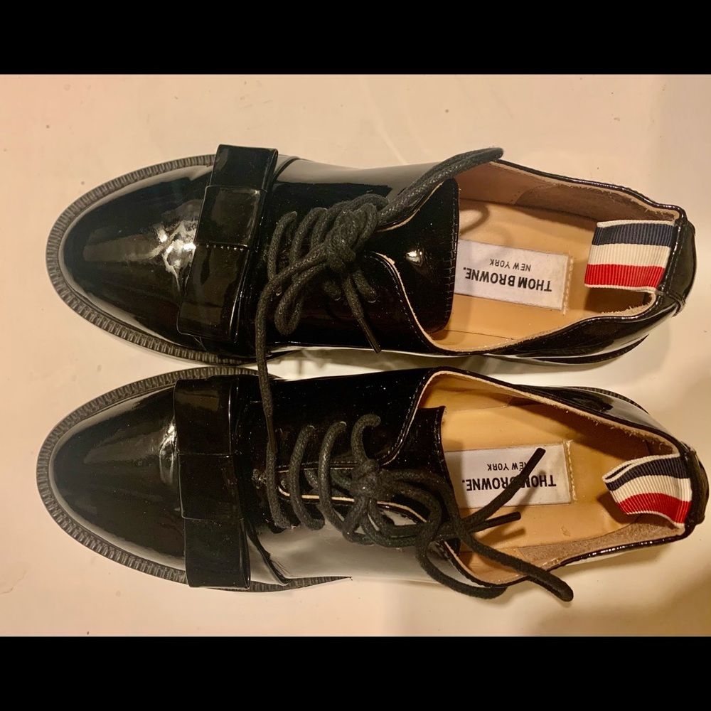 Thom Browne Lace-up, bow-detail in Patent Leather